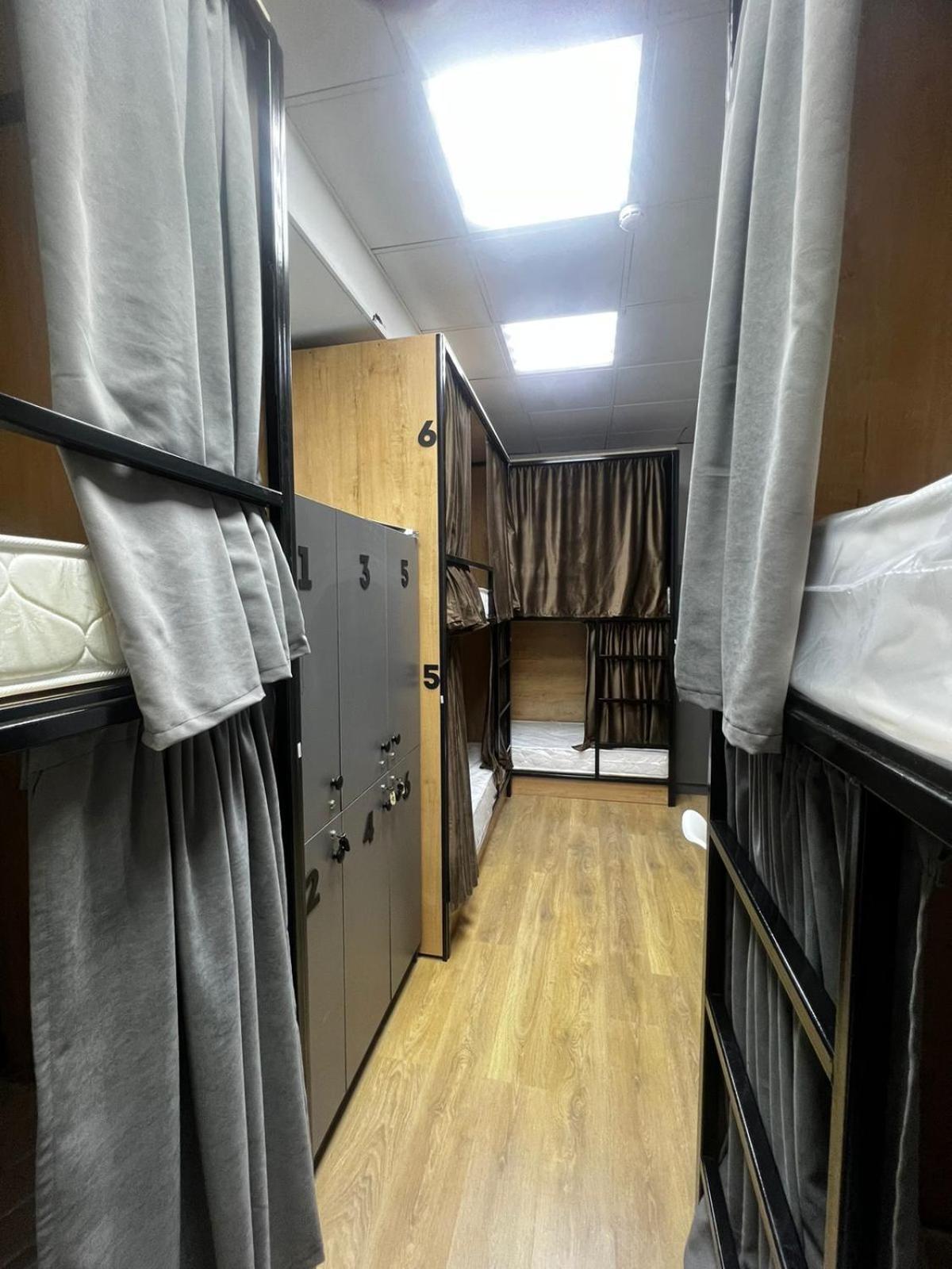 Friends Hostel Astana Chambre photo